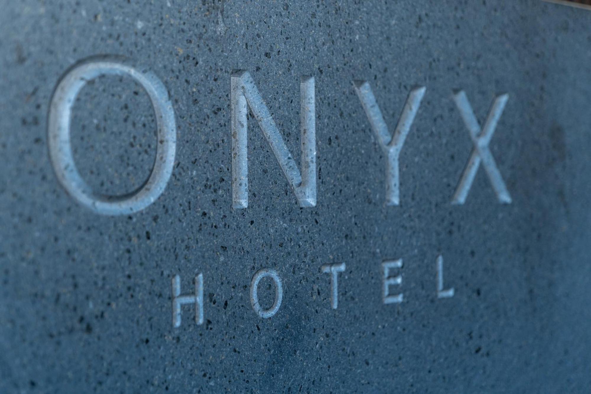 Onyx Hotel Saint Julian's Eksteriør billede